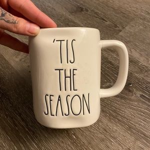 rae DUNN holiday mug🎅🏼